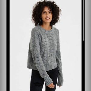 American Eagle Open Knit Sweater size XS, fits relaxed
